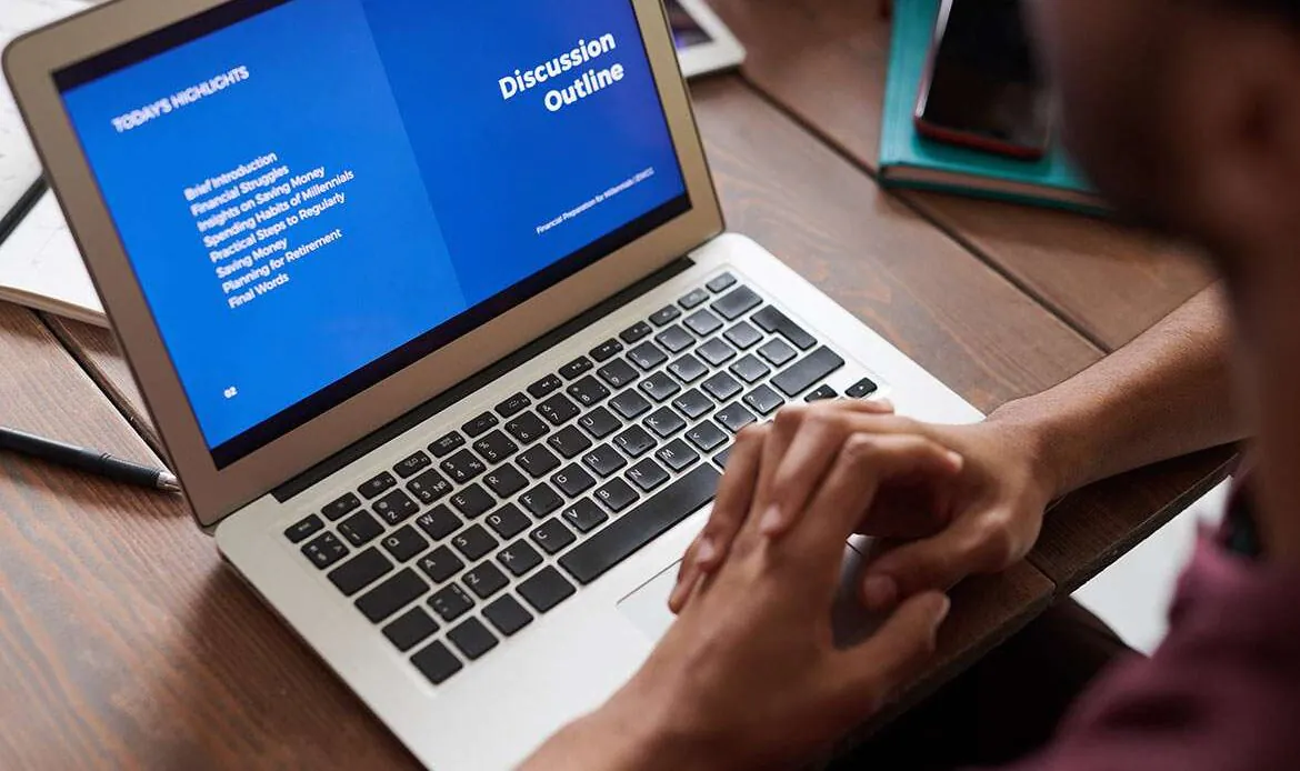 PlusUAE Business Setup Consultant in UAE